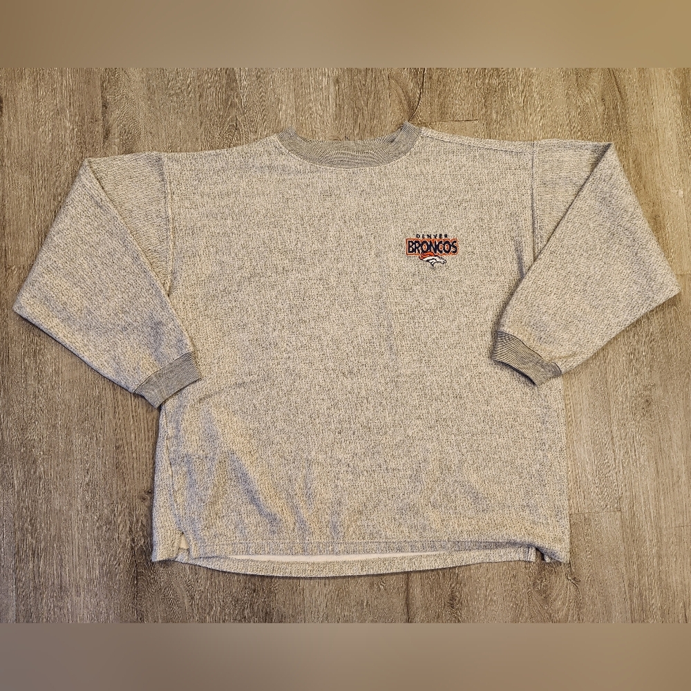 Vintage Denver Broncos Sweatshirt Logo Script Mens Size XL NFL Pro Player